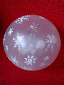  laboratorio "La nascita" laboratorio motorio natalizio. Come nasce un bambino, una pianta, un pulcino, la farfalla. E  nei racconti come nascono gli eroi, come nasce Atena, Perseo, e gli eroi solare Buddha e Gesù. Per bambini,  accompagnati da un adulto.